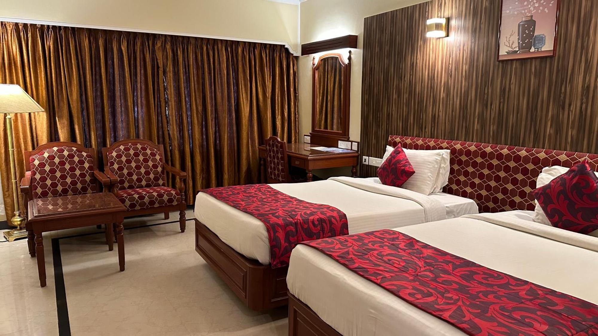 Hotel Annamalai International Pondicherry Exterior foto